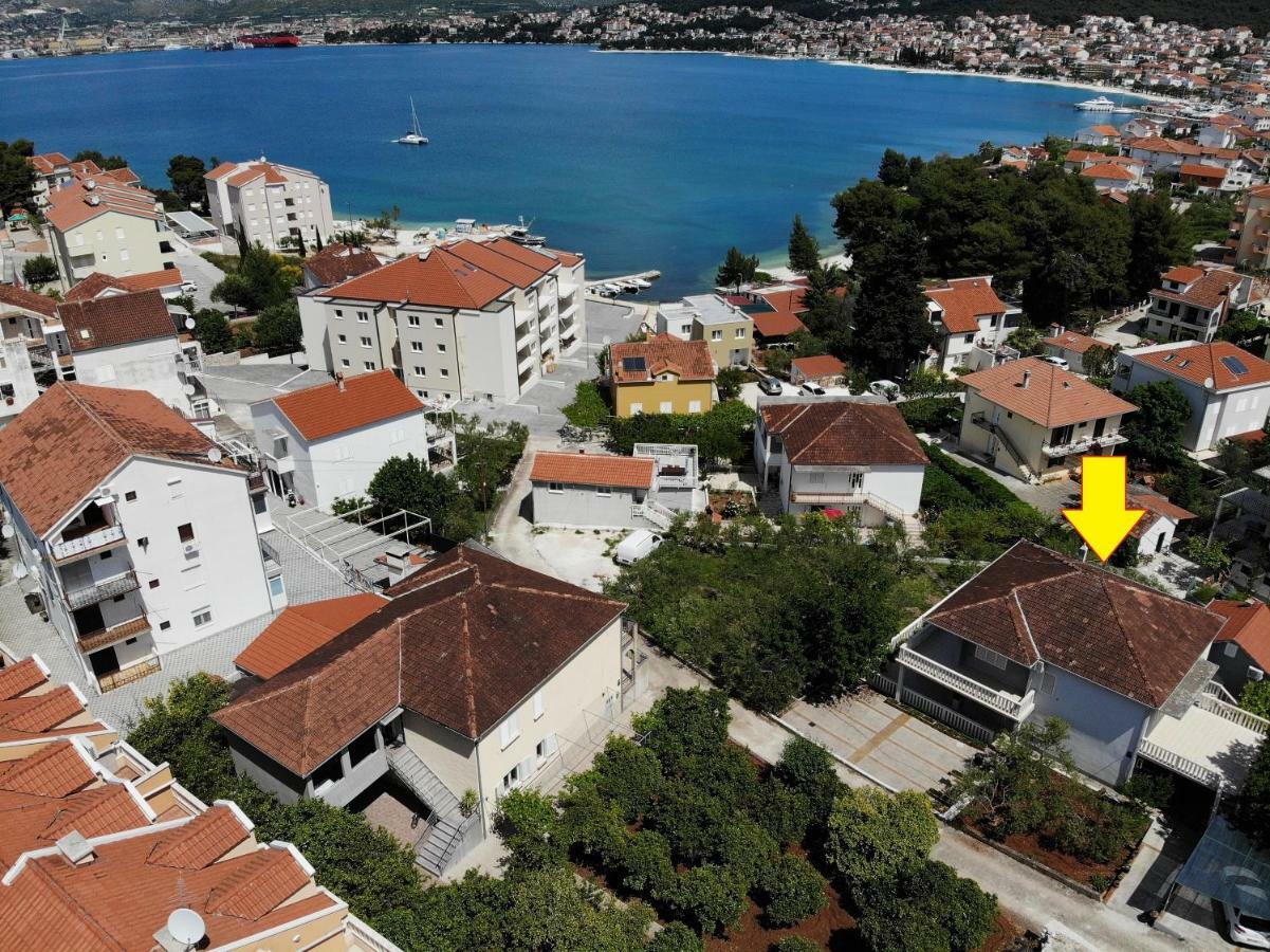 Flora Apartment Trogir Ngoại thất bức ảnh