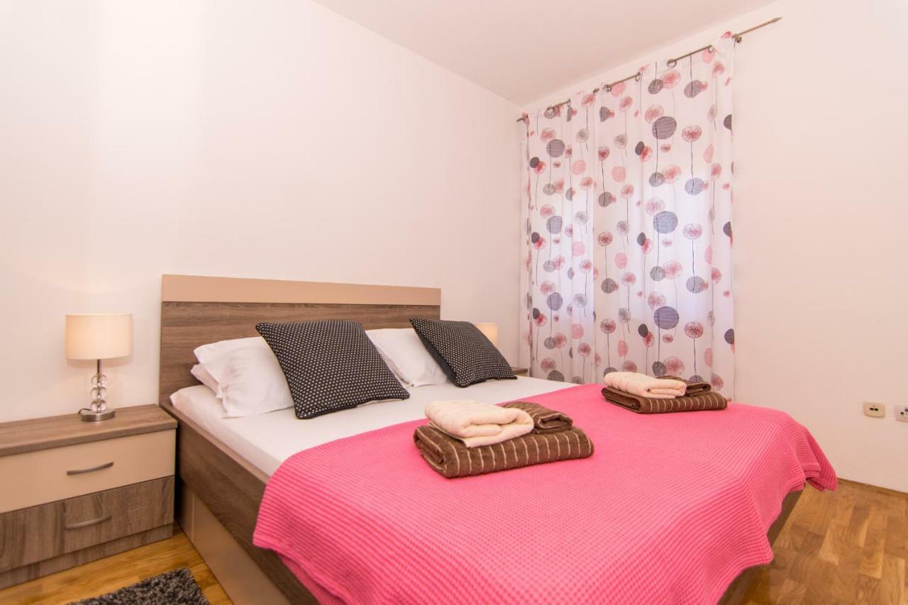 Flora Apartment Trogir Ngoại thất bức ảnh