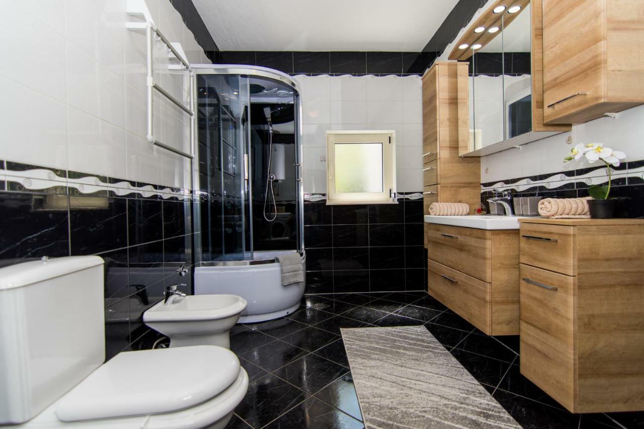 Flora Apartment Trogir Ngoại thất bức ảnh
